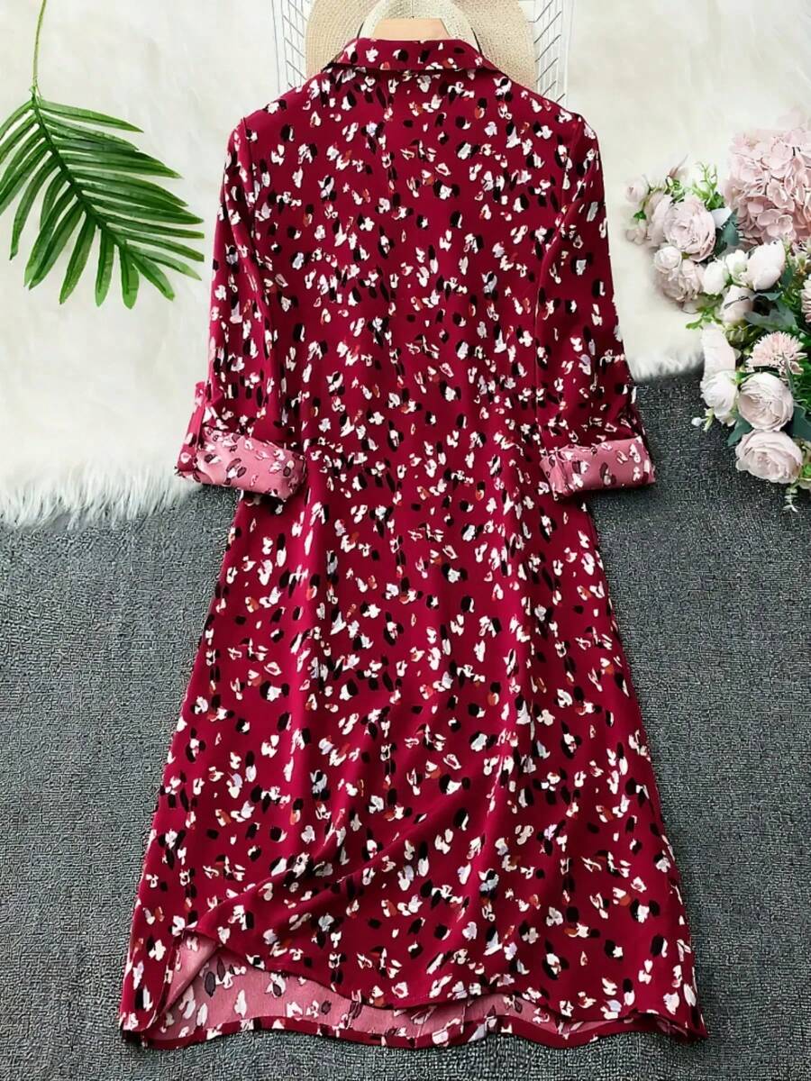 Vestido de gasa floral vintage talla grande para mujer|   Estilo acampanado cosido en la cintura con cuello en V, aspecto elegante que reduce la edad a la moda - Rojo - Ver 1