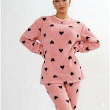 Women's Long Plush Printed Winter Pajama Set - Long-Sleeved Top And Pants - Warm And Soft - 粉紅色的心 - 查看 2