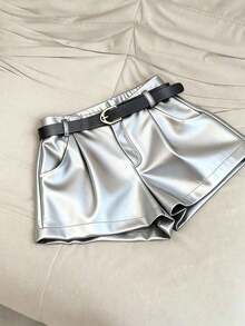 Pantalones cortos plisados de unicolor de piel de PU para mujer, estilo casual y de oficina - Plateado - Ver 1
