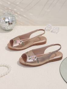 Giày sandal mùa hè cho bé gái thêu hoa, giày công chúa hở mũi kiểu retro, giày mềm mại chống trượt với quai thun, giày trẻ em thường ngày. - Rượu sâm banh - Xem 4