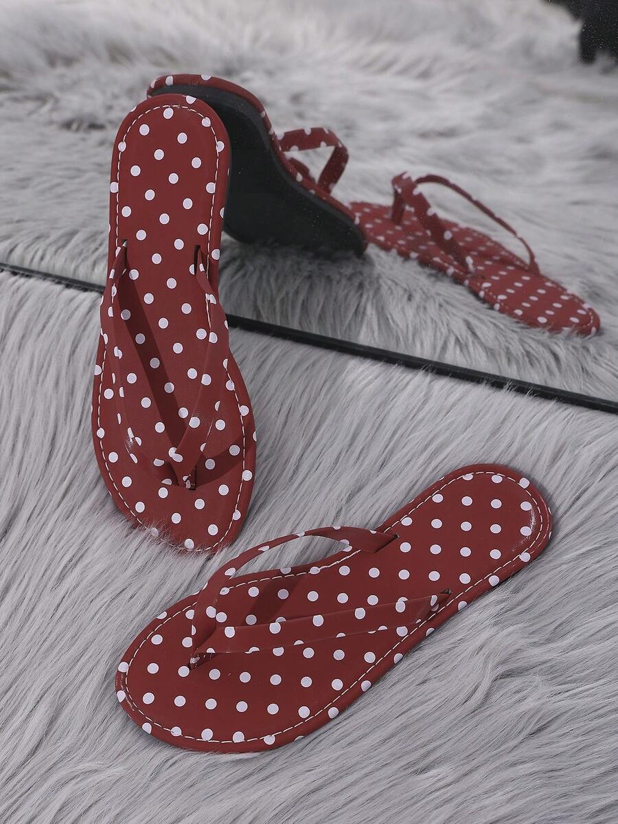 Sandalias planas tipo chanclas con punta redonda y lunares, versátiles para verano, playa y uso diario