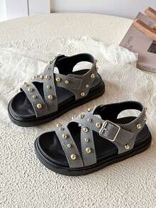 1 Pair Kids Rivet Criss-Cross Thick Sole Casual Sandals, Summer New Soft Non-Slip Toddler Outdoor Beach Slippers, Unisex Versatile - Grey - View 3