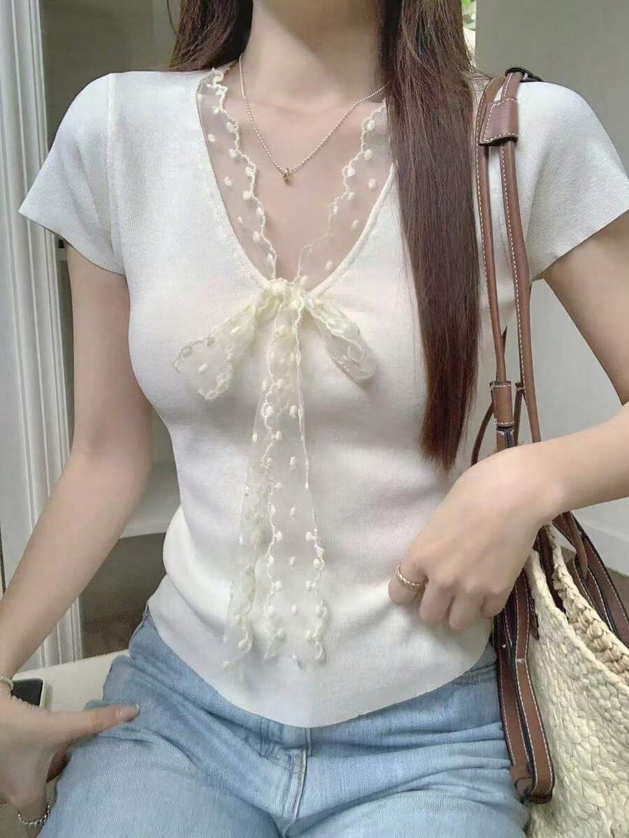 Sweet V-Neck Lace Patchwork Knit Top, Korean Design Slim Fit Short Sleeve T-Shirt For Summer White - White - View 1