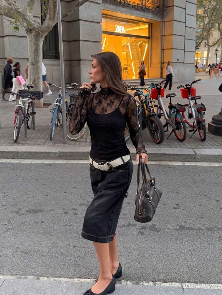 Top de cuello alto de encaje y malla, nuevo para primavera/verano, prenda base sexy y elegante.