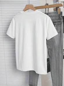 Camiseta de mujer de manga corta con cuello redondo, holgada, casual y versátil.Con estampado moderno, elegante y sofisticado de letras simples, ideal como prenda básica; confeccionada en tela suave con excelente caída - Blanco 3 - Ver 3