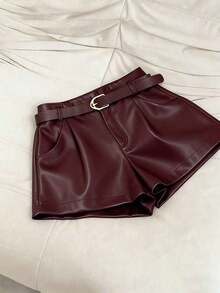 Pantalones cortos plisados de unicolor de piel de PU para mujer, estilo casual y de oficina - Burdeos - Ver 5