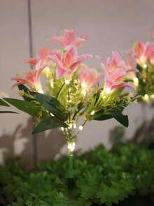 1 件 - 7 百合太阳能 LED 花园灯，户外装饰路径照明，婚礼装饰花，优雅的太阳能灯，逼真的粉色、黄色和白色花朵，适合户外使用，非常适合生日派对、情人节礼物和花园装饰 - 彩色 - 查看 13