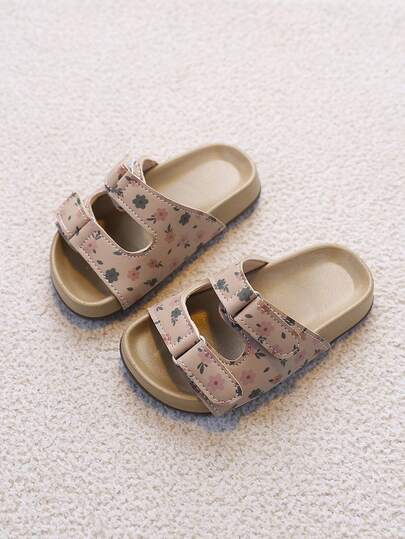 1 par de sandalias de una pieza con doble tira floral para niñas, nuevas zapatillas de verano suaves y antideslizantes para niños pequeños para uso en exteriores, zapatos versátiles para la playa para bebés y niños pequeños