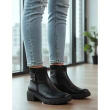 Women's Ankle Boot, Tractor Sole, Beira Rio Style, Soft And Lightweight With Zipper. - 黑色 - 查看 2