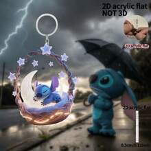 Disney Móc khóa acrylic thiết kế phẳng 2D: Chú Stitch màu xanh đáng yêu đang ngủ trong chiếc giỏ đan hình lưỡi liềm, kết hợp với mặt dây chuyền hình ngôi sao màu tím phát sáng. Lý tưởng làm phụ kiện chìa khóa xe hơi, đồ trang trí ba lô hoặc quà tặng lễ hội - một phụ kiện hoàn hảo cho người hâm mộ *Lilo & Stitch*. - Nhiều màu - Xem 7