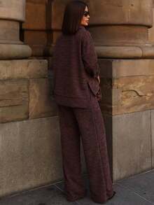 Women's Set Including A Turtleneck Long-Sleeved Blouse With High-Waisted Wide-Leg Trousers In Premium Ribbed Knit - Suitable For Cold Winters, Elegant Tailoring, Comfortable Turtleneck, Wide Leg, Casual Everyday Wear, Warm Brown. - 鏽棕色 - 查看 2