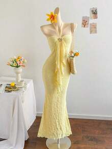 2026 Women's Romantic Gradient Mesh Knit Holiday Dress With Halter Neck, Bow And Decorative Metal Buckle, Mermaid Cut, Suitable For Parties, Dates, Afternoon Tea, Sexy And Elegant - 黃色 - 查看 1