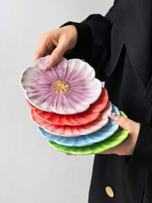 1PC/2PCS/4PCS Colorful Asymmetrical Ruffled Edge Ceramic Plates, Ins Style Creative Asymmetrical Ruffled Edge Ceramic Plates, 6 Inch Small Plates/Dessert Plates/Bone Plates, Commercial Dessert, Fruit, Afternoon Tea Plates, Gathering, Party, Home Use Plates - Multicolor - View 3