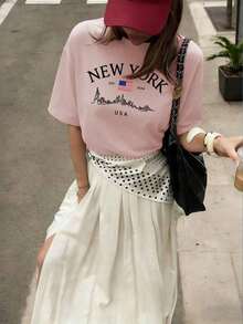 Camiseta de mujer de verano de ajuste holgado con cuello redondo y manga corta, con estampado de eslogan simple, estilo casual de vacaciones. Blusa de moda apta para uso diario y de vacaciones. - Rosa - Ver 3