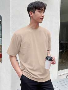 Men's Solid Color Crew Neck T-Shirt - Red - View 3