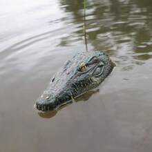Lifelike Floating Crocodile Model, Outdoor Pond And Swimming Pool Decor, Suitable For Yard Landscape, Pond And Garden Water Feature Decoration - Crocodile Ornament - View 4