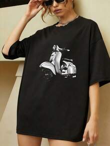 Negro scooter vintage clásico dibujo detallado diseño retrato motocicleta urbana estilo retro ambiente casual joven adulto urbano - Negro - Ver 1