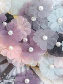 10/20/30 piezas de pétalos pequeños de tela con perlas falsas transparentes para accesorios DIY hechos a mano - Decoración versátil de flores artificiales para el hogar, bodas y compromisos - Se puede usar para tocados, guirnaldas de muñecas y accesorios de velo, contenedor no incluido - Multicolor - Ver 4