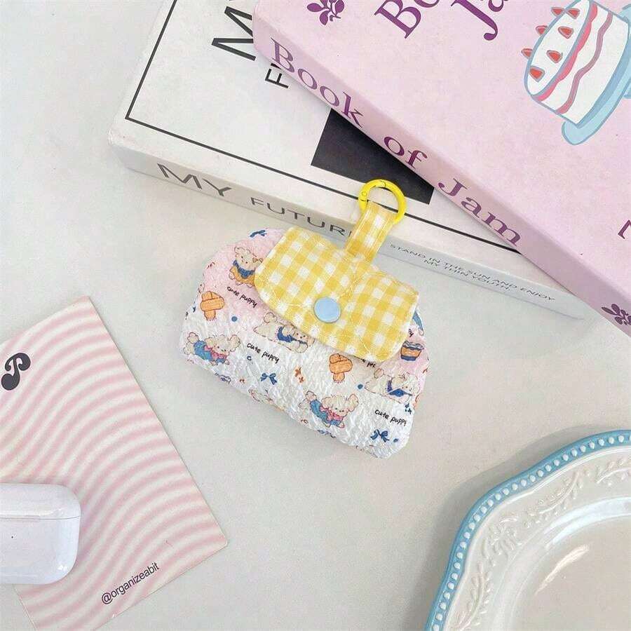 1 pieza Bolsa de almacenamiento multifuncional acolchada con estampado de parches de estilo Ins, bolsa para auriculares, bolsa de cosméticos con cierre a presión, bolsa de accesorios digitales portátil para viajes, funda protectora para auriculares, bolsa para auriculares inalámbricos, bolsa para transportar auriculares, bolsa para almacenamiento de datos USB, bolsa de almacenamiento, bolsa, bolsa de almacenamiento de datos, artículos esenciales para viajes, artículos esenciales para cruceros, dama de honor, regalo del Día de la Madre, regalo del Día de los Enamorados, regalo para maestros, TYKG - Latte Pequeño Perro Azul - Ver 1