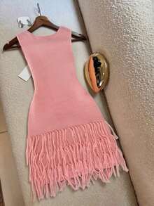 Nuevo vestido de punto para mujer Primavera/Verano 2026, vestido de punto casual de vacaciones sin mangas con flecos, diseño de dobladillo con flecos texturizados, adecuado para la playa, citas, fiestas de cumpleaños, uso independiente o en capas - Rosa Pálido - Ver 3