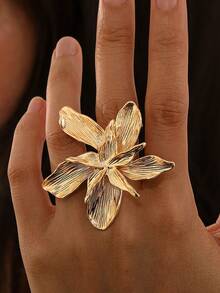 1 pieza Anillo abierto con forma de flor de 5 pétalos, minimalista y versátil, elegante y de moda, adecuado para que las mujeres lo usen en cualquier lugar - Dorado - Ver 2