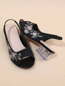 Children's Floral Embroidered Black High Heel Sandals - Black - View 6