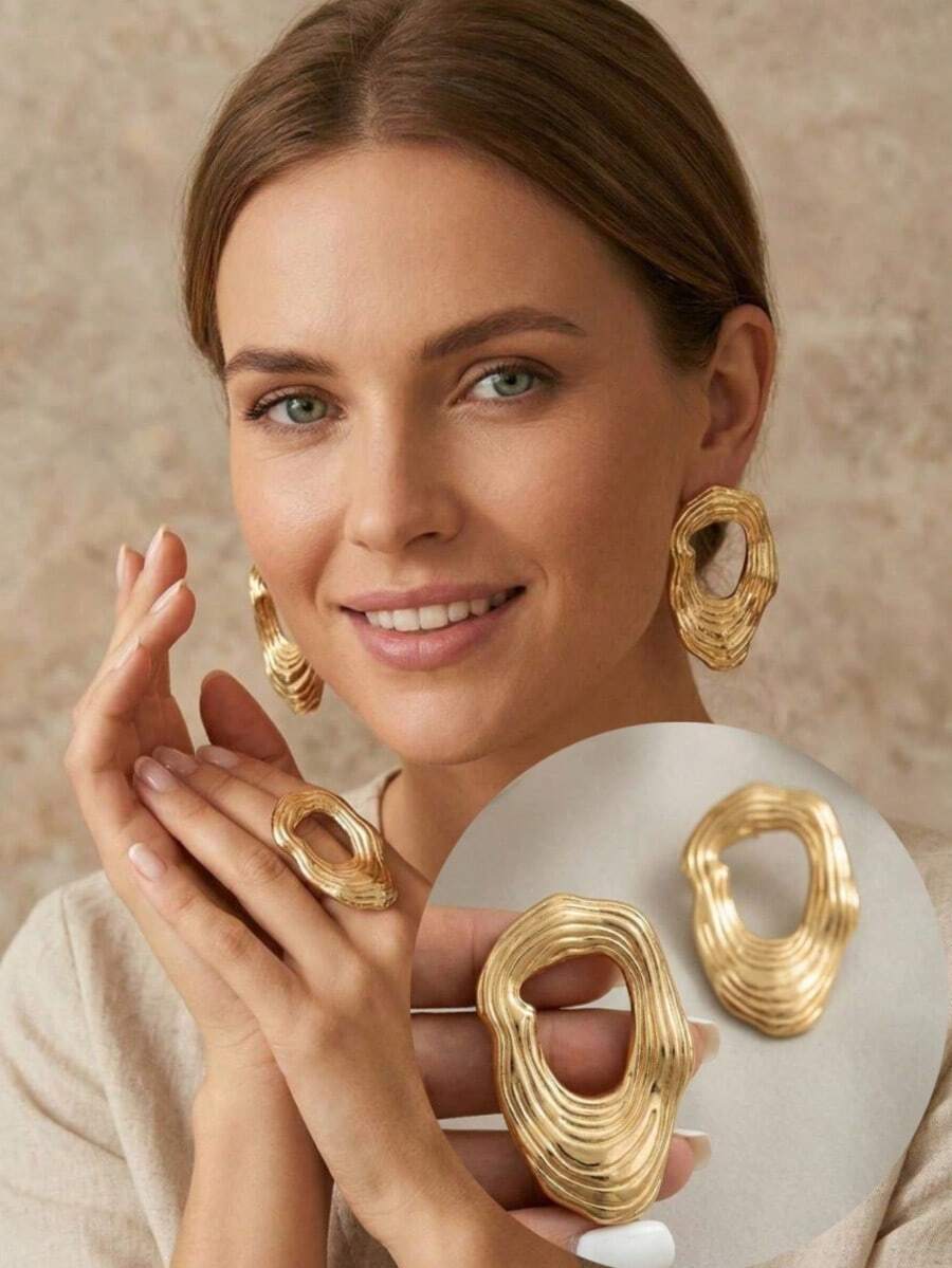 1 Pair Chunky Gold Hollow Statement Earrings, Vintage Abstract Geometric Studs, Exaggerated Punk Fashion Jewelryfor Women, Ideal For Daily Commute, Parties, Banquets, And Holiday Gifts-NASD - 黃金 - 查看 1