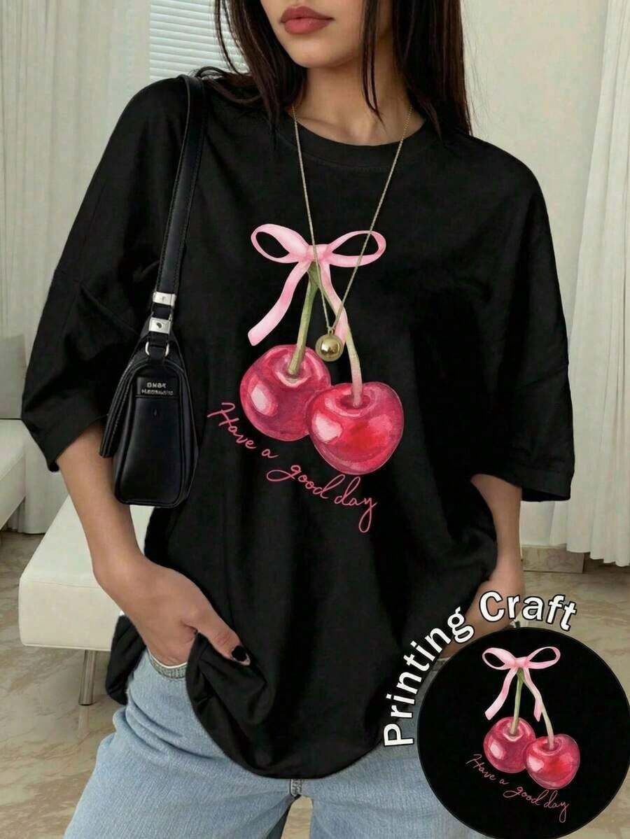 Camiseta Casual Negra de Manga Corta para Mujer, de Poliéster, con Estampado de Cerezas, Cuello Redondo, Corte Regular, para Uso Diario - Negro - Ver 1