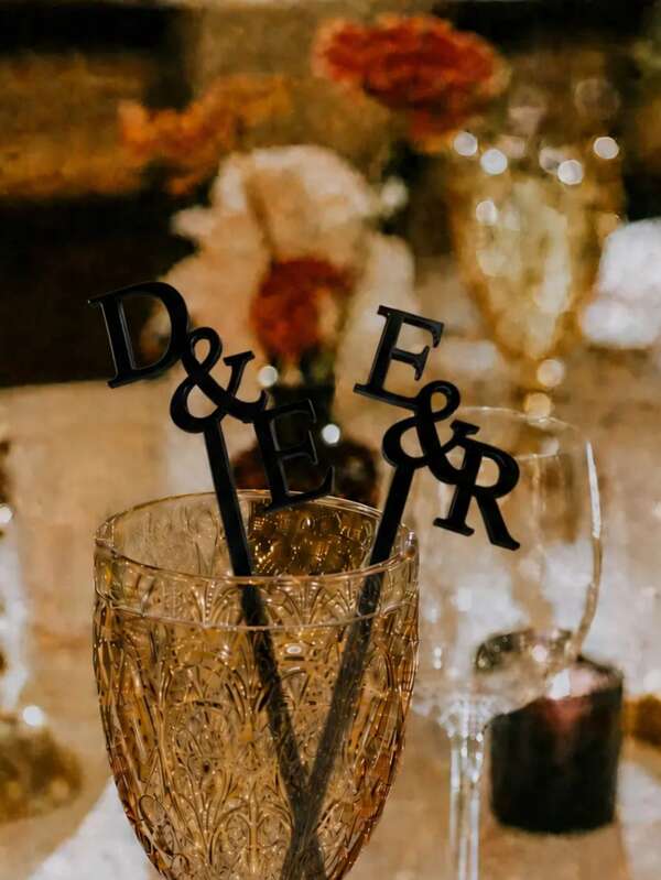 10/30/50 piezas Palitos personalizados para boda | Suministros para fiestas | Palitos personalizados con nombres de "Novia & Novio" | Accesorios de boda | Palitos decorativos para fiestas | Opciones de varios colores, Aniversario