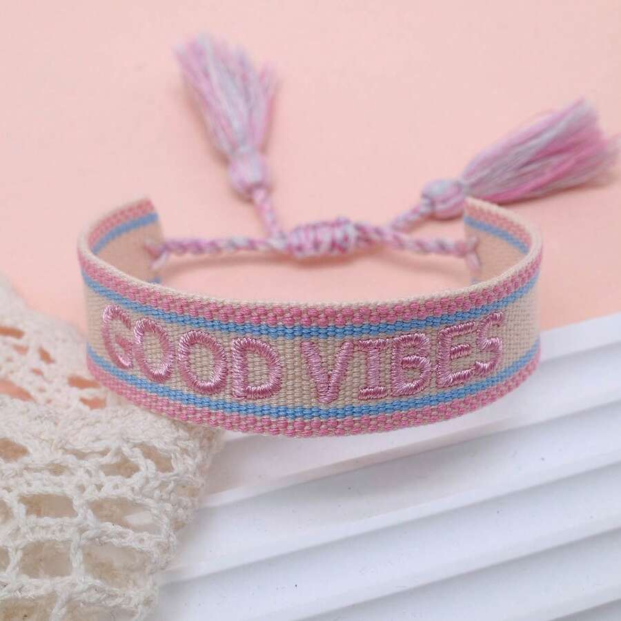 1件刺繡字母波希米亞手工編織友誼手鍊,適合家庭與朋友的節日禮物,派對祝福手鍊 - 彩色 - 查看 1
