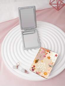 1pc Floral Countryside British Style Folding Vanity Mirror, Portable Ultra-Thin Convenient Hand Mirror, Durable PU Leather, Multi-Scenario, Suitable For All, Rectangular Folding Pocket Mirror, Delicate Floral & Butterfly Pattern Design, Foldable Structure, Wear-Resistant, Reliable, Shockproof, Easy To Carry, Double-Sided 180° Flip Cover, Multi-Functional - Multicolor - View 3