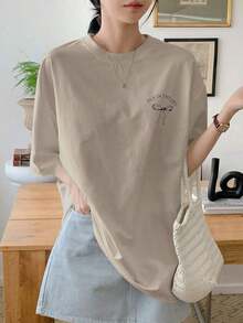 Women's Loose-Fitting, Casual Summer T-Shirt With Letter Print, Bow Detail, Round Neck, And Drop Sleeves. Cute, Oversized Graphic Tee. Y2K Style,  Style, New For 2026, Cute Style, Casual Style. 180g (Sizes S-XXXL) - 杏 - 查看 4