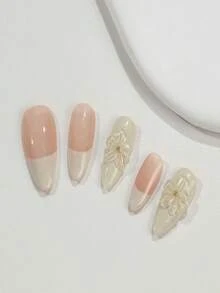 10片纯手工白色法式边，3D花朵裸色精致可爱，简约时尚高端假指甲，适合女性日常佩戴、聚会及其他场合。 - 白色 - 查看 3