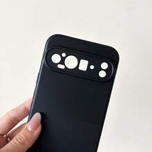 1个官方黑色波点图案防滑防震手机壳，兼容谷歌Pixel 10、9、8、7、6A，也兼容Nothing Phone、S26、S25、S24、S23、A57、A56、A55、A54、A53、A37、A36、A35、A17、A16、A15、A14，包含防指纹保护盖。 - 黑色 - 查看 3