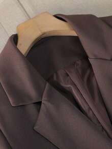 Chaqueta de traje de mujer con doble botonadura y cordones en color marrón, abrigo delgado y de longitud media para ir al trabajo, tela suave y elegante, prenda exterior casual elegante para mujeres de 25 a 45 años en primavera - Marrón - Ver 5