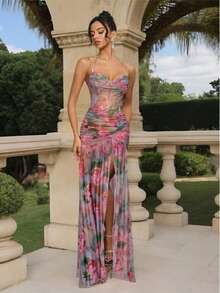 Women's Short Printed Strappy Dress - High Waist With Side Slit, Beachy Holiday Style - New Arrival Summer 2026 - 玫紅色 - 查看 4