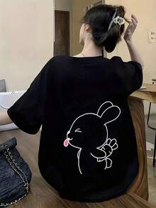 100% cotton Camiseta de Mujer con Estampado de Conejo Blanco y Negro - Estilo Urbano Japonés y Coreano, Holgada, Casual, Transpirable, de Manga Corta para Uso Diario (Lavable a Máquina) - Camiseta de Cuello Redondo Estampada, Cómoda para el Verano, Entrega desde Almacén Local, Algodón Suave, Confortable, con Descuento, Adecuada para Pascua, Halloween, Acción de Gracias, Navidad, etc. - Negro - Ver 6
