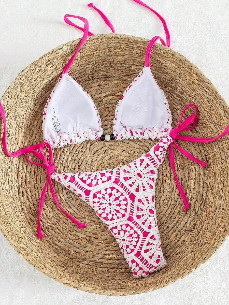 73PC Nuevo conjunto de bikini de 2 piezas de lujo y elegante Swim Vcay, con encaje de ganchillo blanco y triángulo caramelo/marrón. Parte superior de natación con cuello de halter y acentos de cuentas de madera, tanga sexy de corte alto para traje de baño/bañador de verano para playa, piscina, vacaciones, estilo retro Y2K Spice Hot Girl, festival de música, salidas a la tropical y vibraciones modernas - Rosa Fucsia - Ver 1