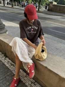 Women's Summer Short-Sleeved T-Shirt With Slogan Print, Loose Fit And Round Neck, Fashionable Holiday Wear, Suitable For Everyday Wear And Vacation, Black Color - 深灰色 - 查看 9