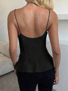 2026 Nueva primavera Negro Top de camisola Y2K para mujer, cuello cuadrado francés ajustado con volante en el bajo, elegante top corto sin mangas con espalda abierta, casual de verano - Negro - Ver 6