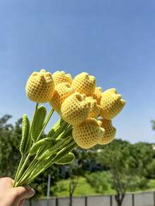手工编织永生花,DIY钩编花艺摆件,圣诞节、生日、婚礼、毕业典礼、教师节的最佳礼物。适用于餐厅、房间、卧室装饰、节日礼物和派对装饰,以及情人节家居装饰。 - 鬱金香 - 查看 6