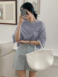 Women's Loose-Fitting, Casual Summer T-Shirt With Letter Print, Bow Detail, Round Neck, And Drop Sleeves. Cute, Oversized Graphic Tee. Y2K Style,  Style, New For 2026, Cute Style, Casual Style. 180g (Sizes S-XXXL) - 灰色的 - 查看 2