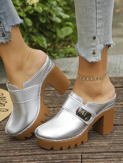 1 par de sandalias de tacón alto con decoración de metal de unicolor minimalista, cómodas para mujeres con tacón grueso, zapatos de plataforma de moda plateados, estilo minimalista para uso diario y fiesta en verano, zapatos plateados