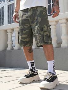 Pantalones cortos cargo de camuflaje americano vintage para hombres, pantalones cortos Bermuda anchos y sueltos con múltiples bolsillos, pantalones cortos vaqueros de trabajo sueltos y casuales de estilo callejero, versátiles para el uso diario y el verano - Verde - Ver 3