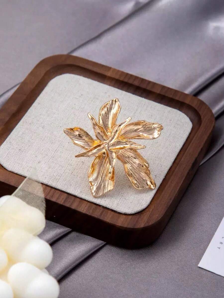 1 pieza Anillo abierto con forma de flor de 5 pétalos, minimalista y versátil, elegante y de moda, adecuado para que las mujeres lo usen en cualquier lugar - Dorado - Ver 1