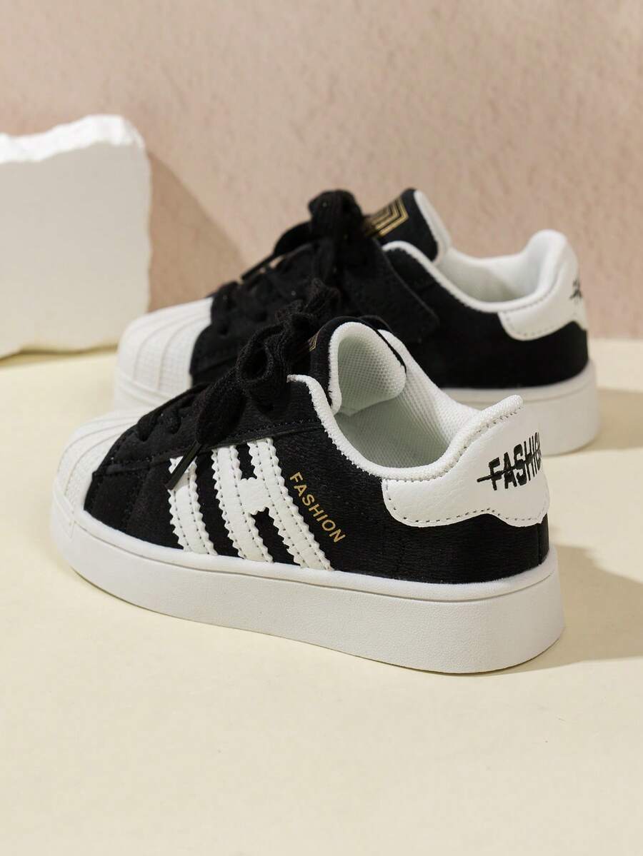 1 par de zapatos deportivos casuales, zapatos de skate, zapatos infantiles transpirables de primavera/verano, zapatos infantiles cómodos y de moda con cierre de gancho y bucle, para usar en todas las estaciones, zapatos transpirables de estilo universitario para niños - Negro - Ver 1