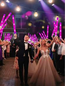 20Pcs/Set LED Glow Sticks, Suitable For Parties, Weddings, Birthdays, Christmas, And Halloween. Battery Operated, Perfect For Creating A Vibrant Party Atmosphere, Essential For Celebrations | Light-Up Accessories | Functional Lighting (Flat But Can Bounce, Do Not Buy If This Bothers You) - View 4