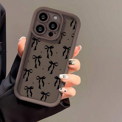 1 pieza Pajarita pequeña de estrella negra, pajarita minimalista y linda, funda protectora de teléfono con diseño escalonado de marco de lente negro mate compatible con OPPO///HONOR/APPLE//TRANSSION/