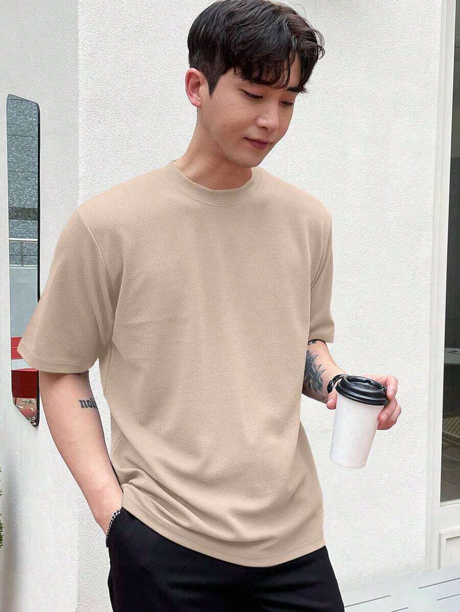 Men's Solid Color Crew Neck T-Shirt - Red - View 1