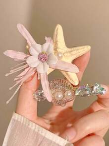 2pcs Sweet Yellow Starfish & Flower Hair Clips, High-End Beachy Style Suitable For Bangs, Everyday Use, Festivals, Events And Parties, Hair Accessory Gift For Girls,Travel,Party, Claw Clips - White - View 2